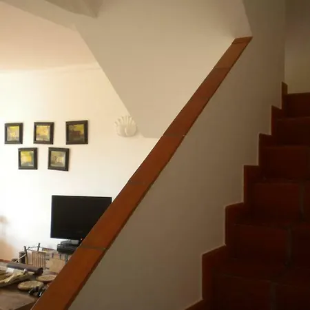Yellow & White House Apartment *